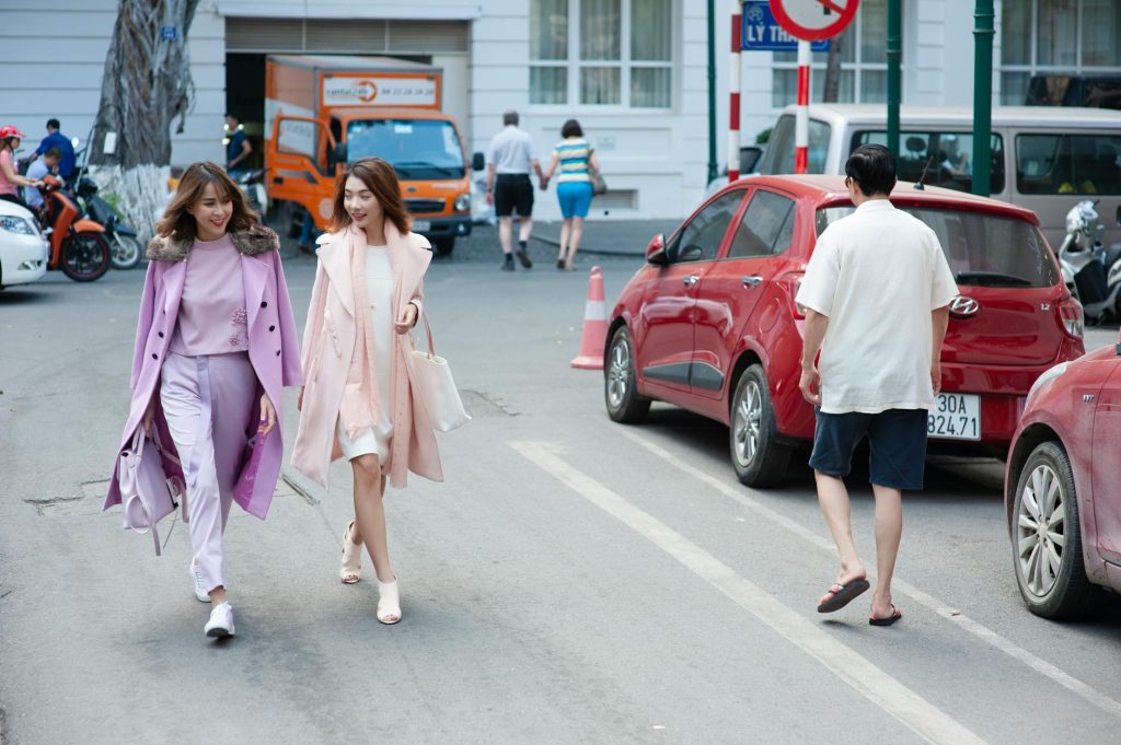 En mode saisonnière, 73% font ce choix vestimentaire — et 61% s'en mordent les doigts