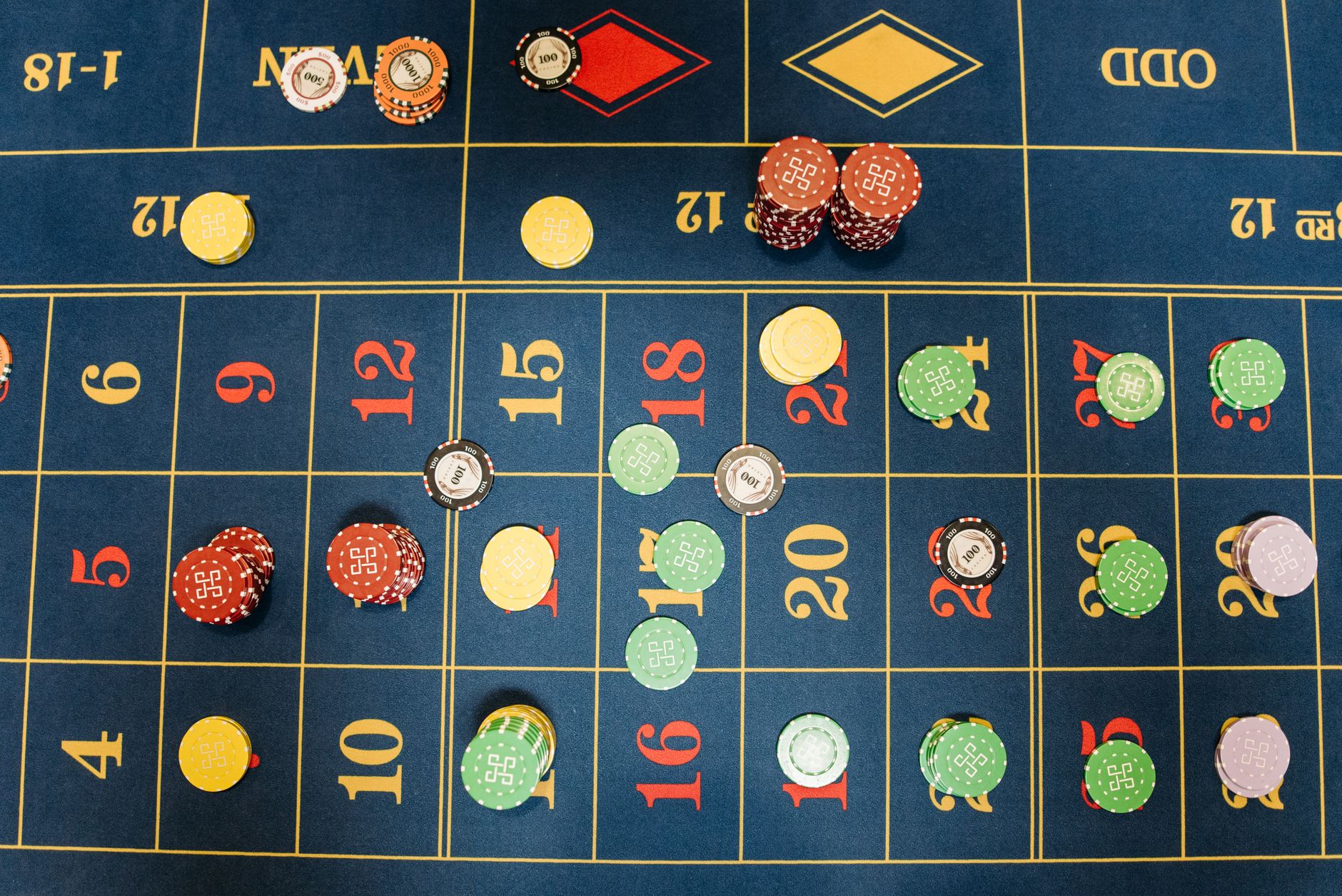 Jeux de casino en ligne : les règles pour gagner sans se ruiner